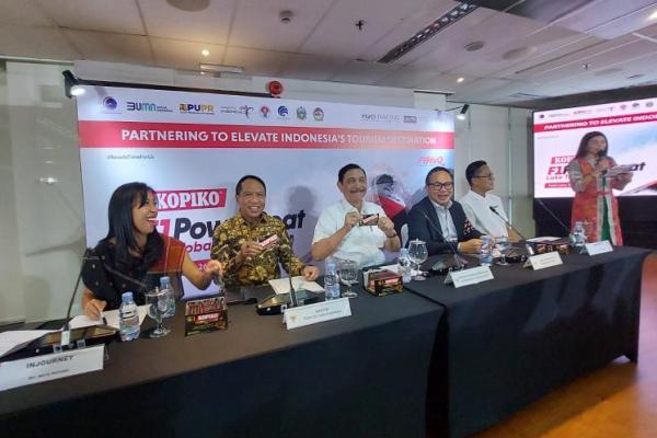 Kopiko Formula One Powerboat World Championship akan digelar di Danau Toba bersama produk anak bangsa