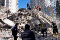 Gempa Bumi M 7,8 Guncang Turkiye dan Suriah, Total 5.000 Orang Tewas