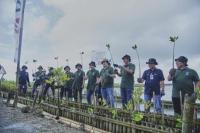 BNI Tanam Ribuan Bibit Mangrove di Bali