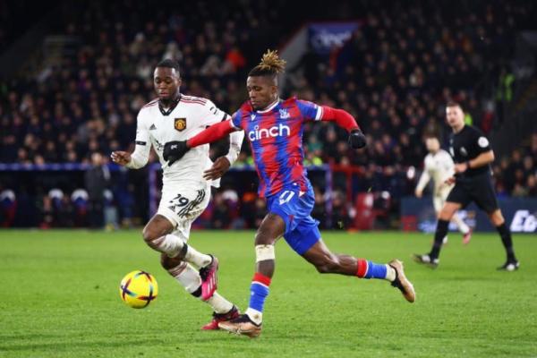 Dibidik Al-Nassr, Wilfried Zaha Bisa Duet Bareng Ronaldo