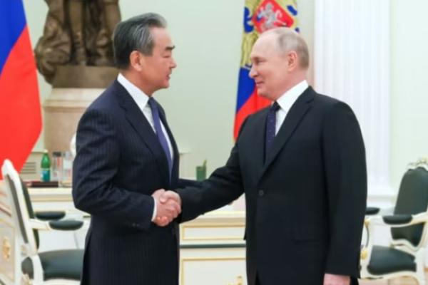 Kerja Sama Rusia dengan China untuk Menstabilkan Situasi Internasional