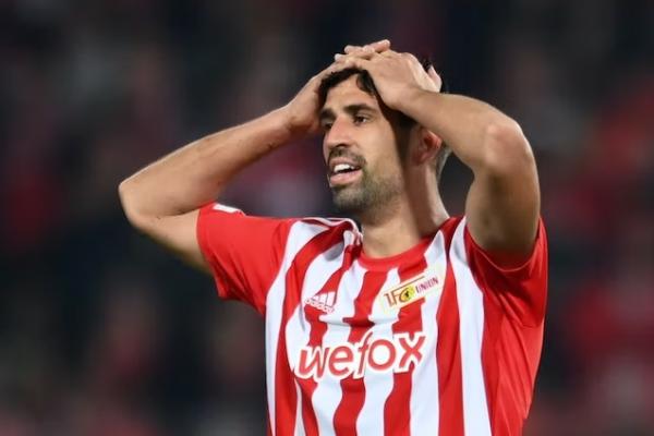 Liverpool dan Spurs Dekati Adik Sami Khedira