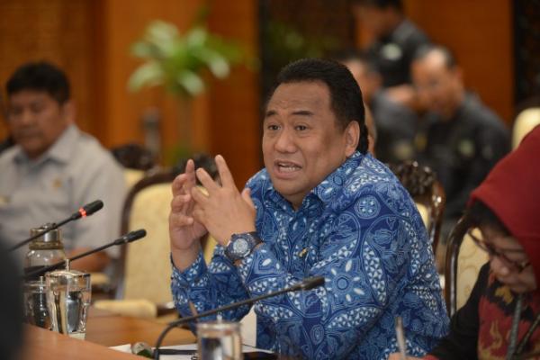 Pimpinan DPR Sampaikan Apresiasi Warga Gorontalo Terhadap Program Bantuan Presiden