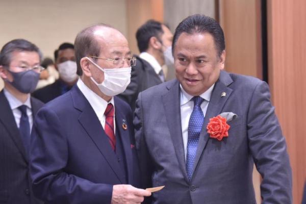 Wakil Ketua DPR RI Bidang Korinbang, Rachmat Gobel, mengumpulkan para pengusaha Jepang yang berhimpun di organisasi Keidanren.