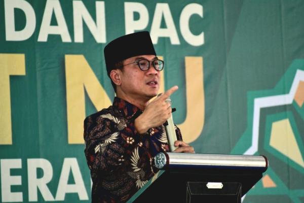 Hadiri Pelantikan Pimpinan Fatayat NU Serang, Yandri: Buat Program yang Membumi bukan Melangit