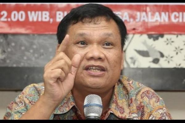 Emrus Sihombing Menilai Ada Manuver di Golkar