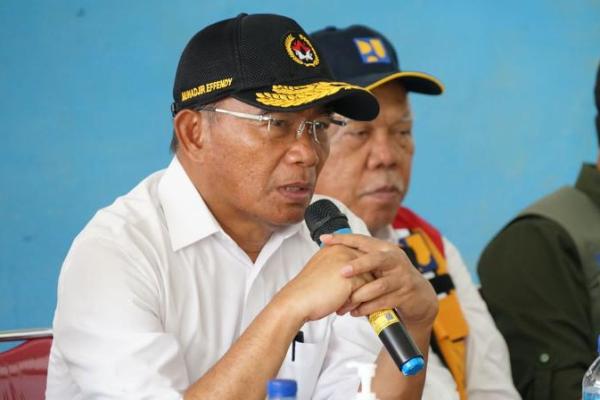 Menko PMK Sebut Rumah Korban Longsor Natuna Bakal Direlokasi