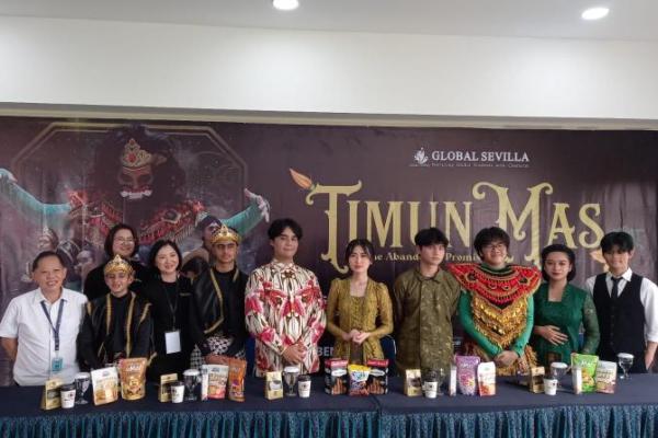 Puluhan siswa-siswi Sekolah Global Sevilla unjuk kebolehan dalam seni peran, melalui pementasan drama musikal `Timun Mas`.