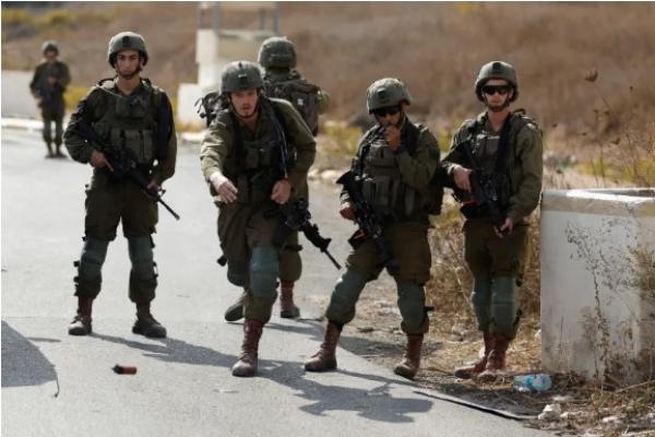 Orang-orang bersenjata melepaskan tembakan ke posisi tentara Israel di dekat persimpangan Jit di sebelah barat Nablus. Tembakan itu dibalas oleh pasukan Israel dengan tembakan langsung.