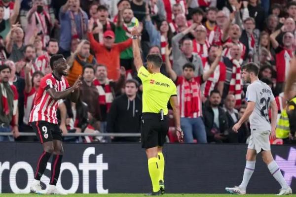 Inaki Williams Unggah Cuitan Sarkastik pasca Dikalahkan Barca