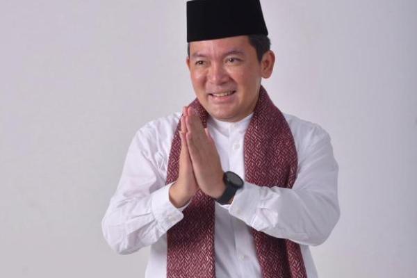 Bulan Ramadan, Dokter Rayendra Target Pemeriksaan Kesehatan Gratis untuk Santri Bogor