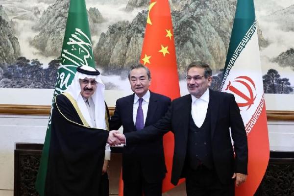 Segera Bertemu, Arab Saudi dan Iran Saling Telepon Ucapkan Selamat Ramadan