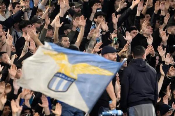 Tiga Fans Lazio Dilarang Menonton Sepak Bola Seumur Hidup
