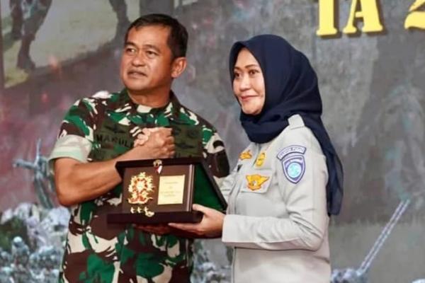 Jasa Raharja sebagai BUMN yang bertanggung jawab dalam memberikan perlindungan dasar terhadap masyarakat.