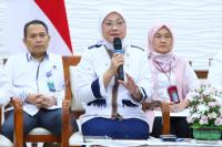 Terbitkan Surat Edaran THR Keagamaan 2023, Menaker: THR Wajib Dibayar Penuh