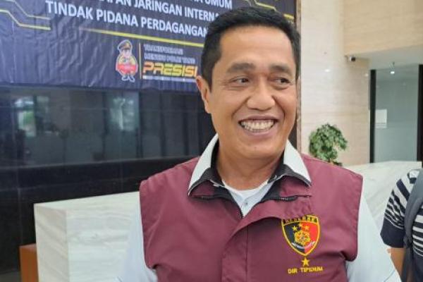 Polri melakukan pemeriksaan kepada 8 orang dalam kasus kepemilikan senjata api ilegal Dito Mahendra