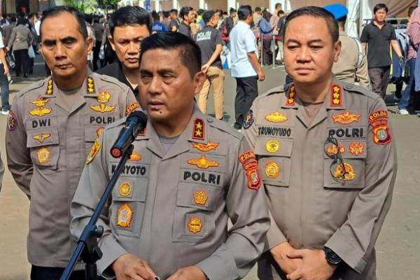 Kapolda Metro Jaya Irjen Pol Karyoto mengimbau pemudik beristirahat saat lelah