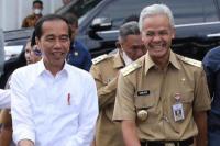 Ganjar Mesra Semobil Bareng Jokowi saat Tinjau Pasar di Boyolali