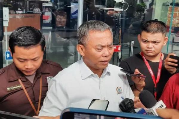 Prasetyo Edi juga dicecar soal proses pembahasan anggaran RAPBD DKI Jakarta tahun 2018 dan APBD DKI Jakarta 2019
