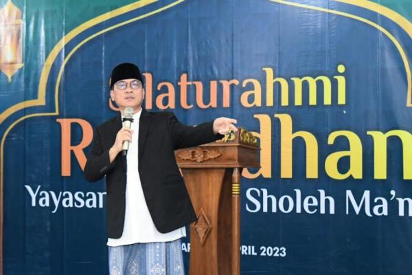 Yandri Susanto: Berbagi Kepada Sesama Agar Semua Bahagia di Saat Lebaran