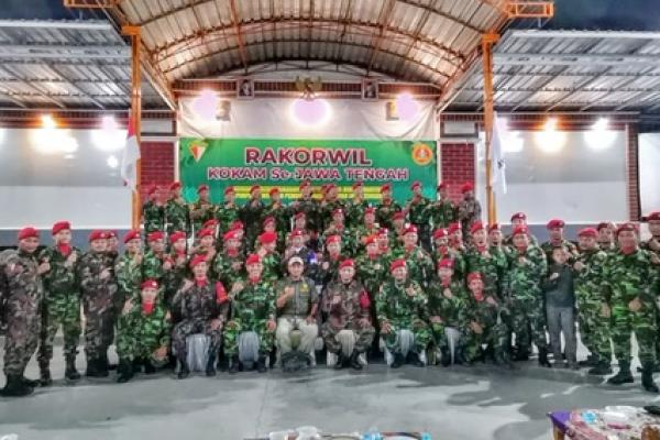 Mohon Dannas Instruksikan kepada pasukan KOKAM untuk berpartisipasi aktif dan siap siaga bersama aparat keamanan dalam pengamanan arus mudik lebaran 2023 diberbagai titik se Indonesia, terutama untuk wilayah-wilayah atau daerah yang rawan terjadi bencana kecelakaan.