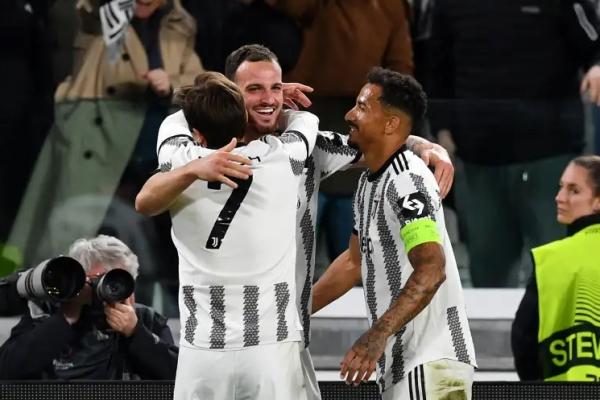 Banding Diterima, Pengurangan 15 Poin Juventus Batal