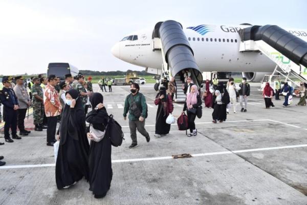 Garuda Indonesia evakuasi 385 WNI di Sudan