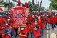 DPR Dorong Lingkungan Kerja yang Aman dan Sehat Bagi Buruh