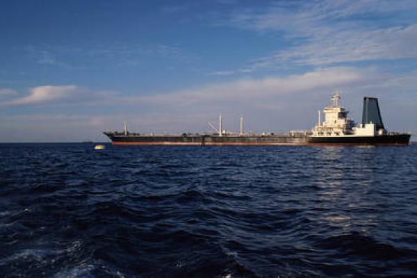 Lonjakan pasokan Rusia terjadi menjelang pertemuan antara Organisasi Negara Pengekspor Minyak (OPEC) dan sekutu mereka termasuk Rusia pada 4 Juni.