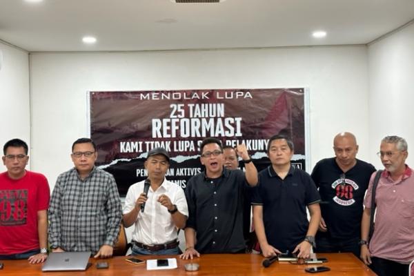 Aktivis 98 M. Sopiyan mengatakan, Pena 98 mengawali kegiatan dengan menggelar diskusi publik di 20 kota di seluruh Indonesia untuk merefleksikan reformasi. Acara ini digelar sejak 6 Mei hingga 21 Mei 2023 nanti. 