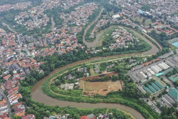 Heru Budi Prioritaskan Penanganan 6 Lokasi Rawan Banjir di Ciliwung