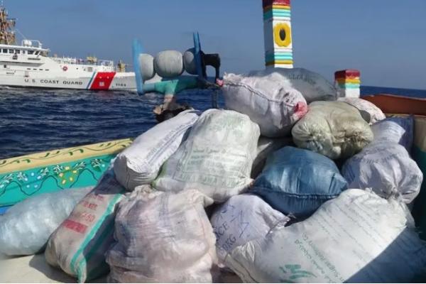Ini terjadi hanya dua hari setelah penyitaan metamfetamin dan heroin senilai $30 juta atau setara Rp 441 miliar di perairan internasional, yang berangkat dari pelabuhan Iran yang sama.