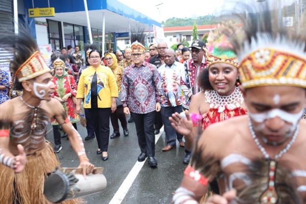 Perkuat Pelayanan Publik, Menteri Anas Resmikan MPP Pertama di Papua
