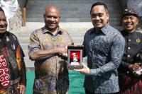 Diplomasi Museum Rudana, Putu: Plt Ketua DPR Papua Nugini Akui Kedaulatan NKRI