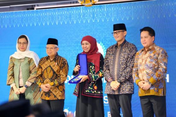 Jatim raih juara umum Anugerah Adinata Syariah KNEKS