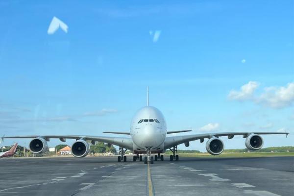Country Manager Emirates untuk Indonesia Mohammad Al Attar menyampaikan optimismenya atas beroperasinya A380 di Bali.