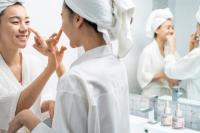 Perawatan Alami agar Tetap Awet Muda di Usia 20-an