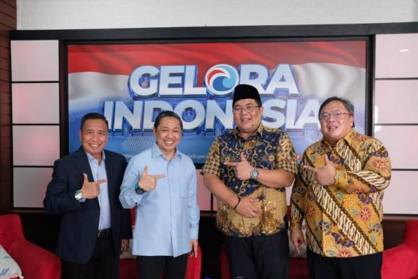 Pemerintah harus membuat blueprint (cetak biru) mengenai kebijakan sistem pendidikan Indonesia dalam jangka panjang, yang harus dilanjutkan terus oleh presiden berikutnya.