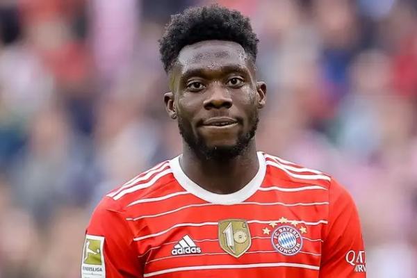 Madrid Capai Kesepakatan Verbal dengan Alphonso Davies