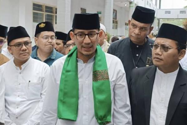 Sandiaga merupakan salah satu kandidat yang diusung PPP sebagai cawapres pendamping Ganjar di Pilpres 2024. Namun, poros pendukung Ganjar memilih Mahfud sebagai cawapres.