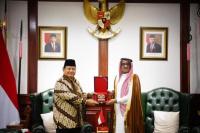 Terima Kunjungan Kehormatan Dubes Arab Saudi, Prabowo Bahas Kerja Sama Pertahanan