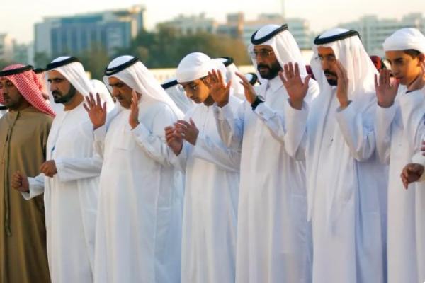 Penguasa Dubai, Sheikh Mohammed bin Rashid Al Makhtoum, memerintahkan pembebasan 650 tahanan dari berbagai negara dari penjara Dubai.