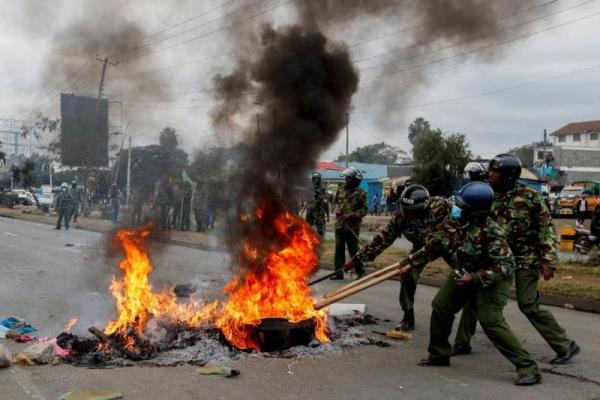 Demo Meluas, Polisi Kenya Tangkap Anggota Dewan dan Sipil