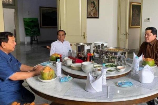 Pertemuan itu diketahui dari foto yang diunggah Prabowo di akun Instagram miliknya, @Prabowo pada Selasa, 18 Juli 2023.