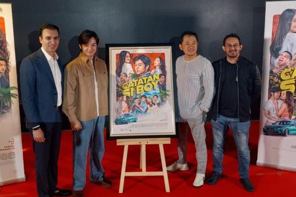 Film Catatan Si Boy reboot kini dibintangi Angga Yunanda dan Syifa Hadju segera tayang di Bioskop Tanah Air. 