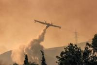 Krisis Iklim Memburuk, Uni Eropa Berencana Beli Pesawat Pemadam Kebakaran
