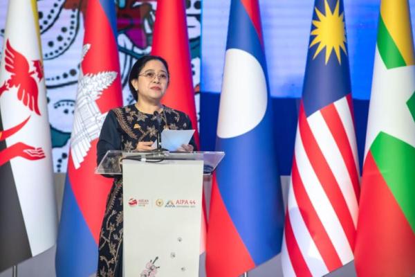 Ketua DPR RI Puan Maharani memastikan DPR siap memimpin pertemuan tingkat tinggi MIKTA Speakers’ Consultation ke-9 yang akan diselenggarakan di Jakarta.