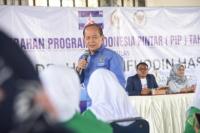 Syarief Hasan : Tidak Ada Alasan Anak Putus Sekolah Karena Masalah Biaya