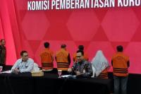 KPK Tahan Enam Eks Anggota DPRD Jambi Terkait Suap Ketok Palu