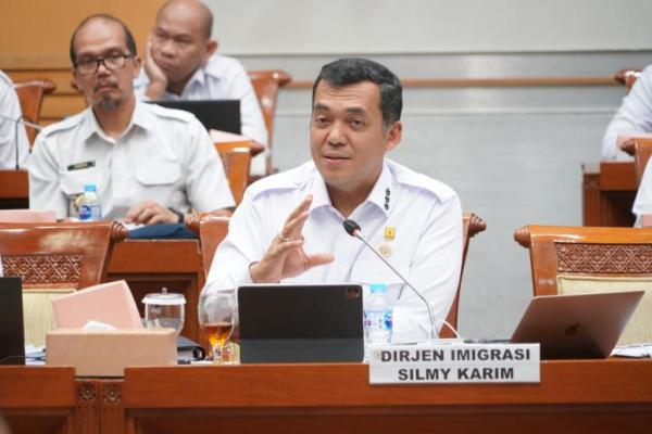 eraturan Menteri Hukum dan HAM (Permenkumham) Nomor 22 tahun 2023 menjadi landasan pemberlakuan kebijakan Golden Visa. 